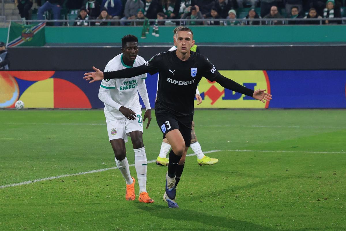 Rapid Viena - Universitatea Craiova