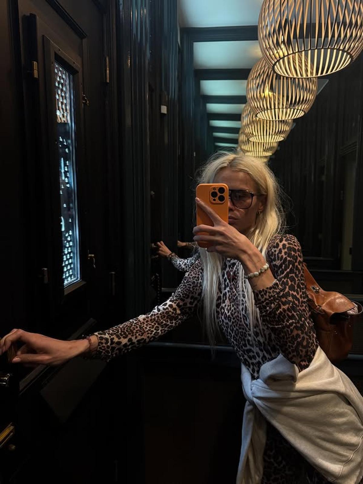Aflată în plin divorț, soția fotbalistului a „incendiat” internetul cu o poză nud și riscă sancțiuni