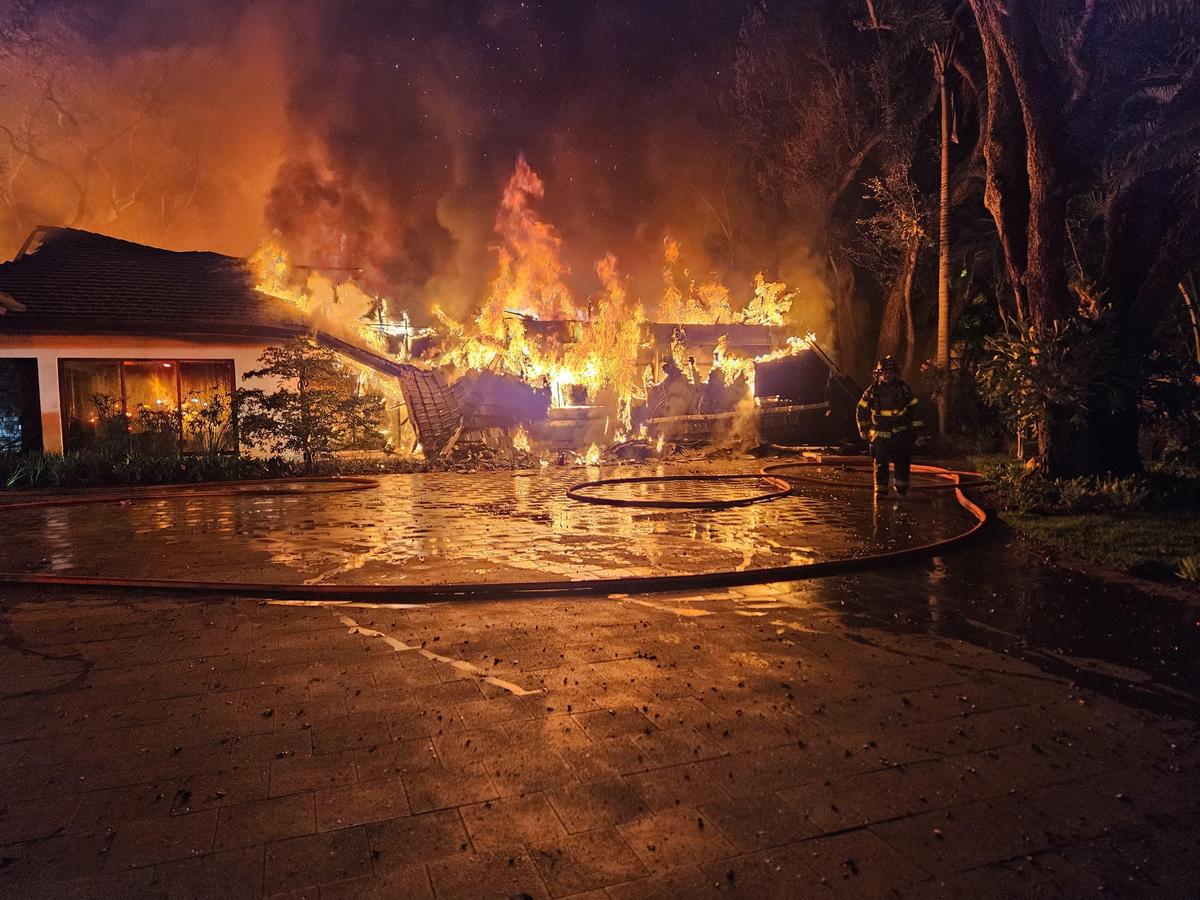 Incendiu masiv la locuința lui Erik Spoelstra, antrenor în NBA, la Miami Heat