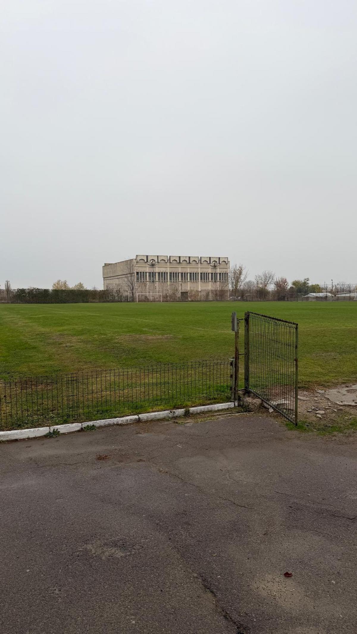 Vrei un stadion? Arena din România, scoasă la licitație: „Prețul este de nimic! Terenul are 1,5 hectare”