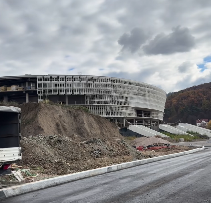 Noua sală polivalentă din Brașov - imagini din noiembrie 2025 // foto: captură Facebook Primăria Brașov