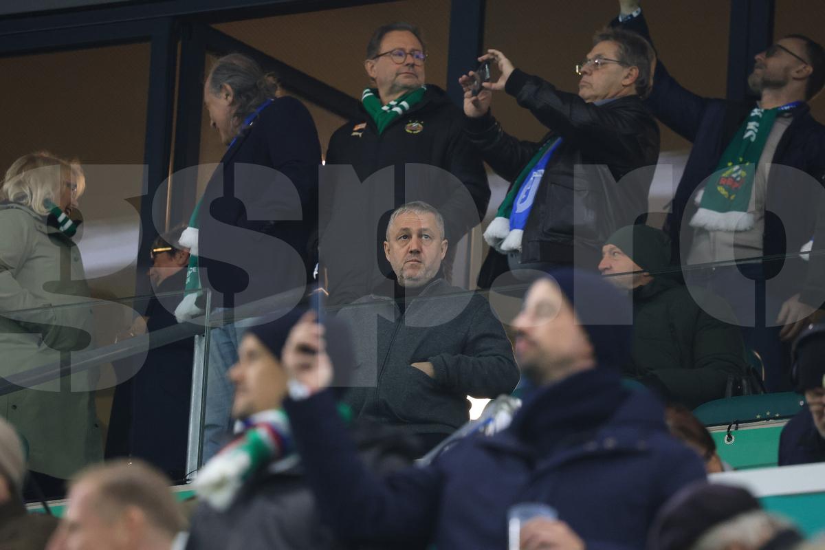Mihai Rotaru, așa cum nu a mai fost văzut vreodată: ce făcea pe stadion la Rapid Viena - Craiova