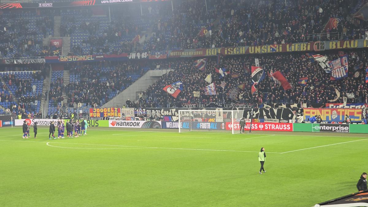 Imagini după Basel - FCSB