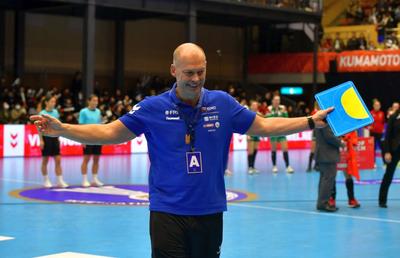 ROMÂNIA - UNGARIA 28-27, CORESPONDENȚĂ DIN JAPONIA // Secretul revenirii, dezvăluit de selecționer Tomas Ryde! Care a fost jucătoarea-cheie: „Are o săritură cum nu mai are nimeni”