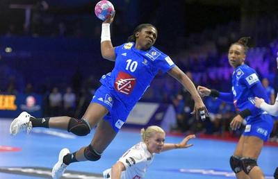 CAMPIONATUL MONDIAL DE HANDBAL // Campioana mondială, Franța, eliminată » Olanda bate Norvegia, Rusia câștigă cu Suedia! Cum arată grupele principale