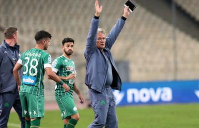 Boloni a obținut prima mare victorie în Grecia! Panathinaikos a învins formația lui Nedelcearu