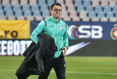 Gaz Metan s-a impus în deplasarea de la FC Argeș, scor 2-1. Andrei Prepeliță (35 de ani), antrenorul piteștenilor, a analizat eșecul suferit la ultima fază.
