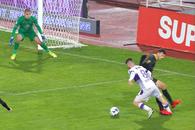Încă o greșeală flagrantă de arbitraj în Liga 1 » Penalty evident, chiar sub ochii asistentului