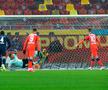 Partida FCSB - UTA a fost „măcinată” de erori de arbitraj / FOTO: Gazeta Sporturilor