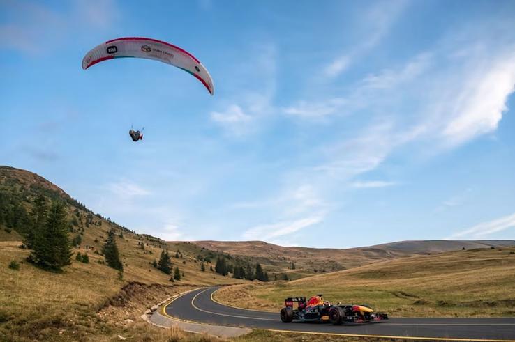 sursă foto: redbull.com / Mihai Ștețcu / Red Bull Content Pool