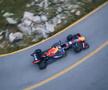 Ce se întâmplă când monopostul F1 al lui Vettel e blocat de o nuntă pe Transalpina? Cadre memorabile filmate pe cea mai înaltă șosea din România 