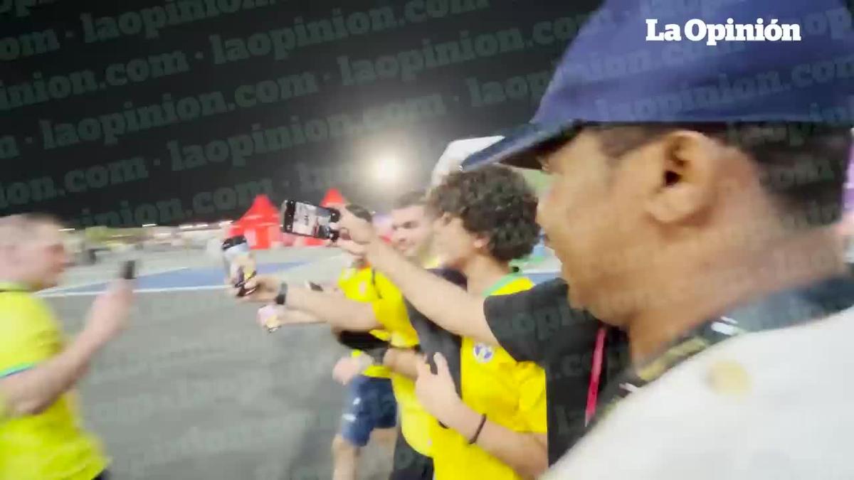 Filmare ȘOCANTĂ din Qatar: Samuel Eto'o îl atacă în afara stadionului și îl face KO cu o lovitură din MMA!