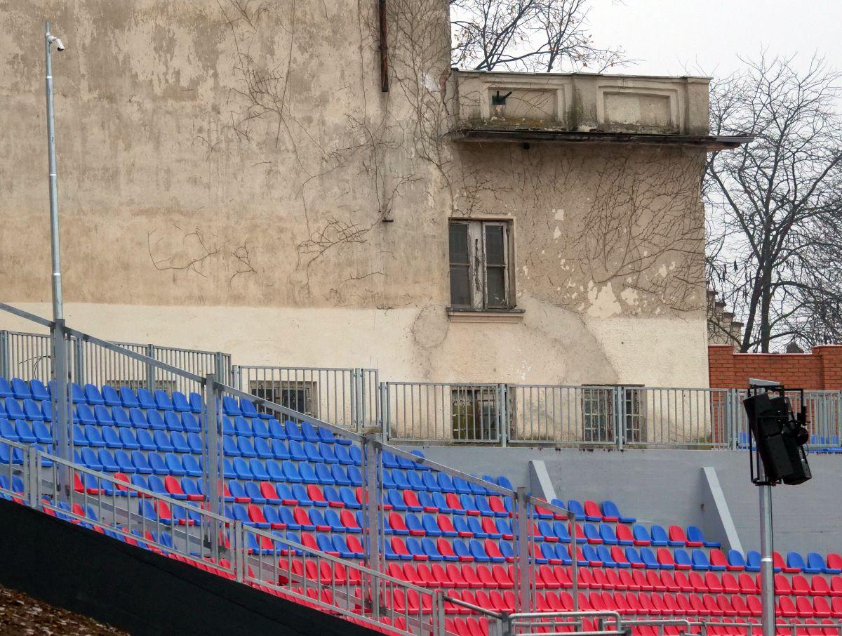 Decontul promisiunilor în alb străveziu