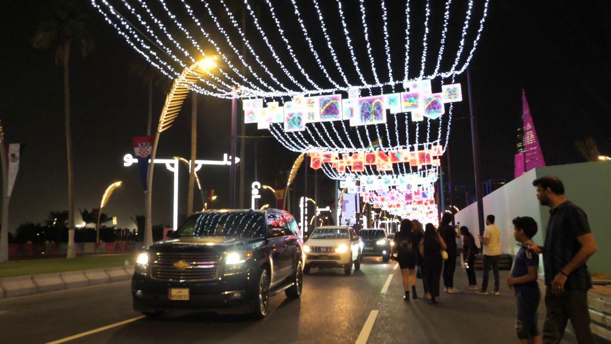 Care criză energetică? În timp ce Europa taie consumul, tot Qatarul e o explozie de lumină continuă