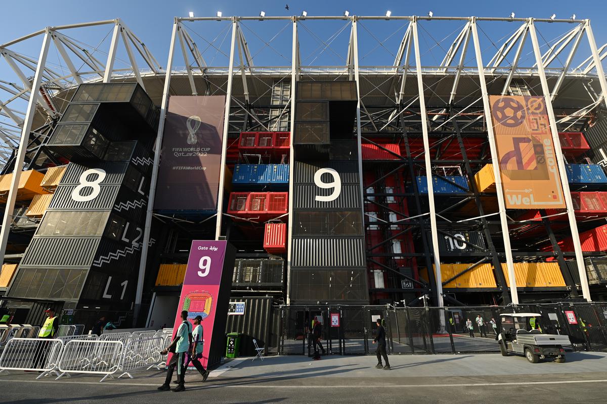 Stadion 974