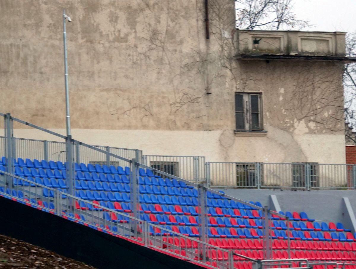 Decontul promisiunilor în alb străveziu