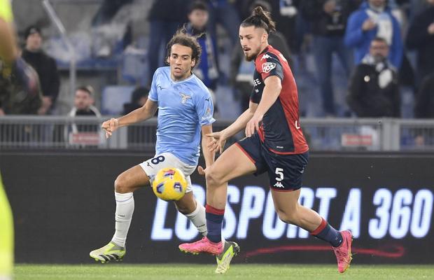 Radu Drăgușin, „tricolorul” cu cea mai mare ascensiune. Antrenorul de la Genoa, încântat după alt joc bun: „Iată cu ce impresionează Drăgușin!”