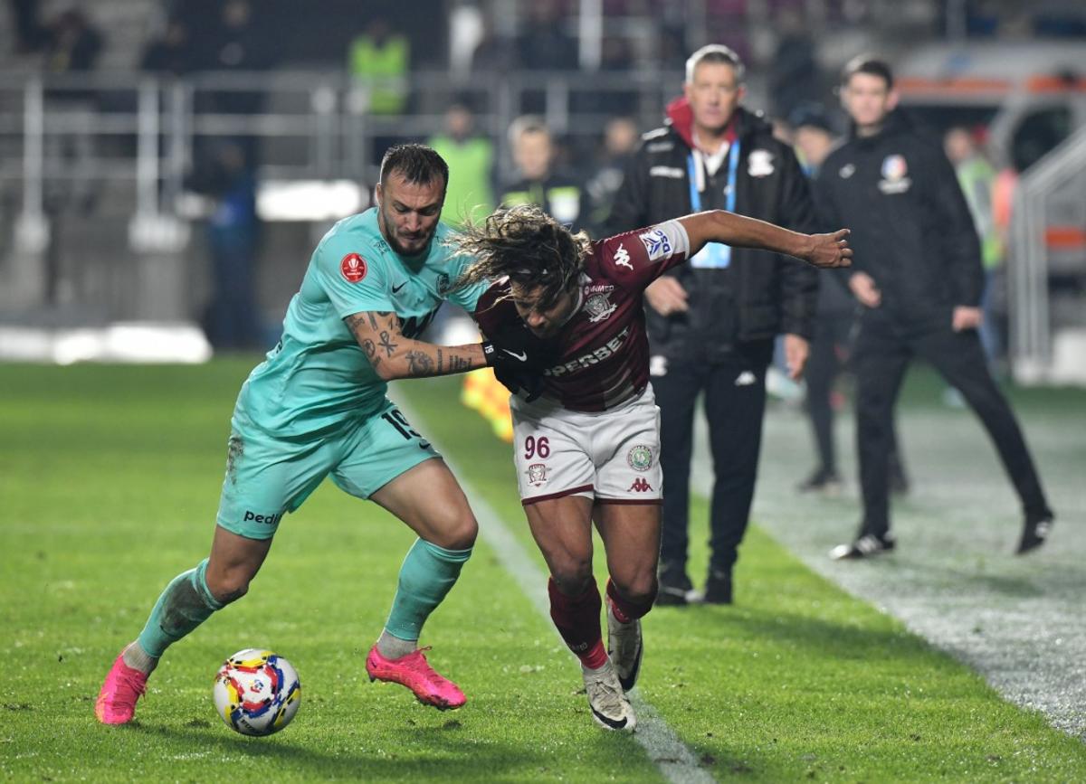 5 detalii surprinse de reporterii GSP la Rapid - CFR Cluj + Imaginea serii pe Giulești