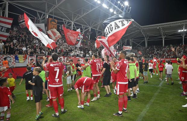 Dinamo, recompensă după victoria cu Botoșani » Suporterii au luat cu asalt site-ul de bilete