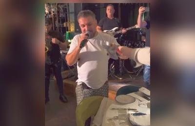 Alin Stoica îi ironizează pe „tricolori”: „Au prins curaj după ce le-a cântat Adi de la Vâlcea că au valoare”