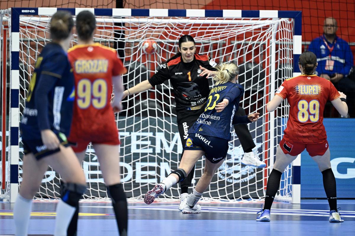 EHF a intrat în vestiar peste jucătoarele României, după meciul cu Suedia » Imaginile unice pe care le-a surprins