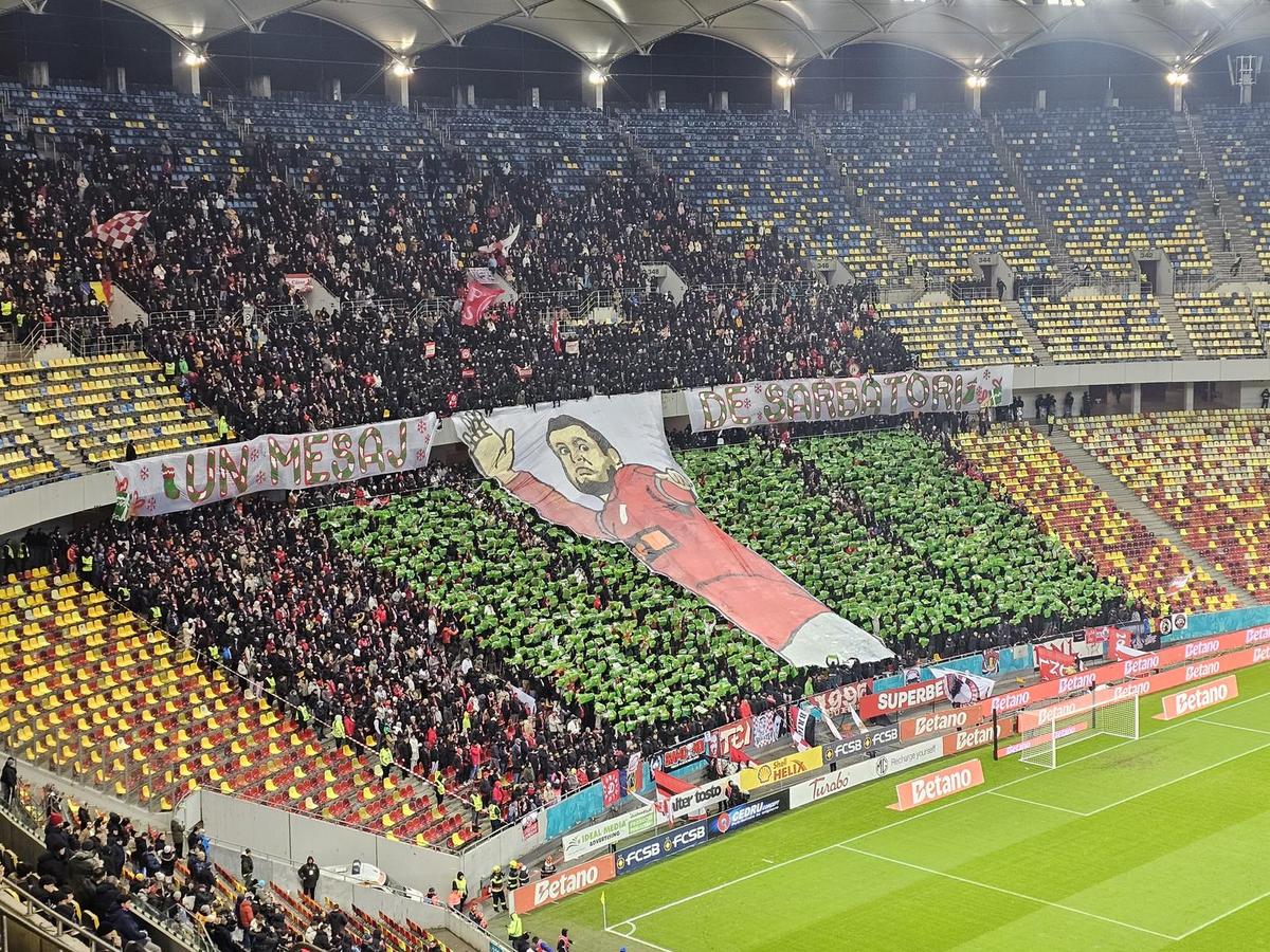 Scenografii în derby-ul FCSB - Dinamo (6 decembrie)