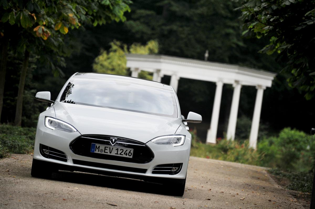 Tesla 3