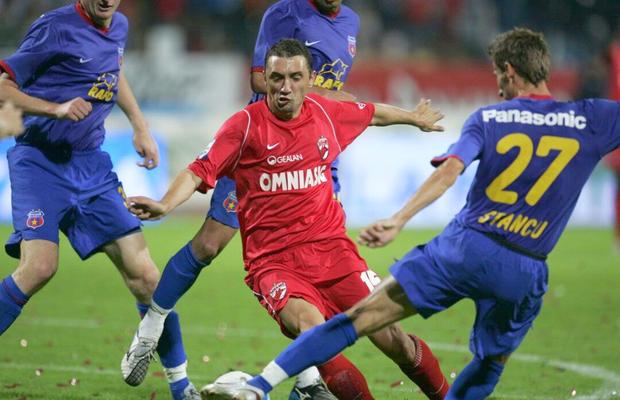 Apariție rară » Fost la roș-albaștri și la Dinamo, Dennis Șerban și-a ales preferata: „Cu ea țin, normal!”. Vede două favorite clare la titlu