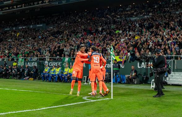 Barcelona a făcut show în meciul cu Betis » Victorie într-un meci cu 8 goluri