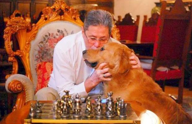 Aproape că a început să plângă în direct când a vorbit despre Cornel Dinu: „Mi se rupe sufletul când îmi răspunde așa. Fii puternic, Mister!”
