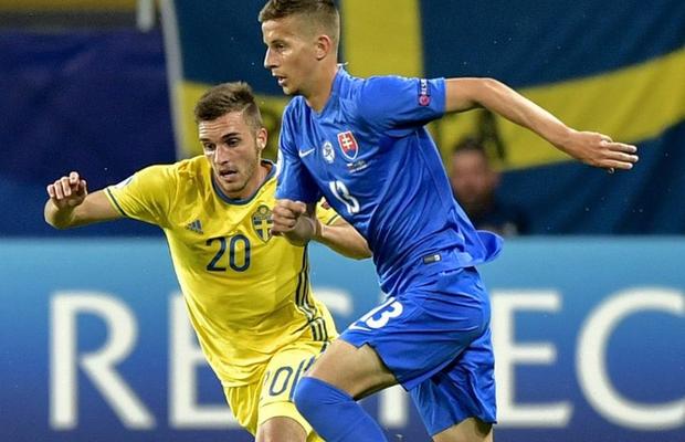 UPDATE Lukas Skovajsa la Dinamo! Prima mutare a iernii: „câinii” au bătut palma cu un fundaș slovac + a făcut deja vizita medicală