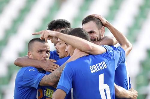 Craiova va renunța la mai mulți fotbaliști în această iarnă @Imago
