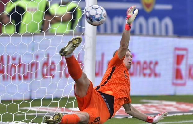 Ce surpriză: Arlauskis ar fi la un pas de revenirea în Liga 1!