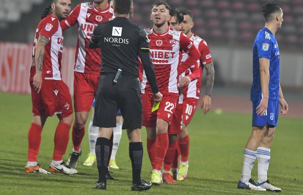 Dinamo s-a despărțit de un fotbalist care câștiga 8.000 de euro pe lună