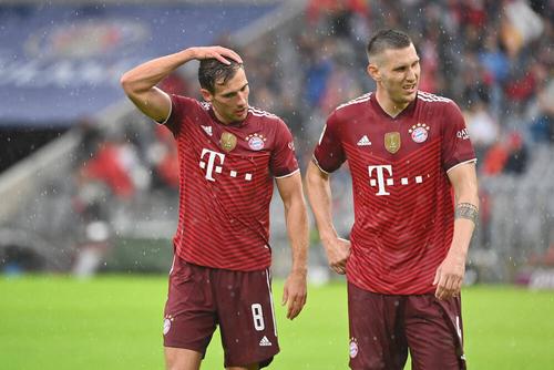 Leon Goretzka (foto), 26 de ani, le dă mari bătăi de cap medicilor lui Bayern, foto: Imago