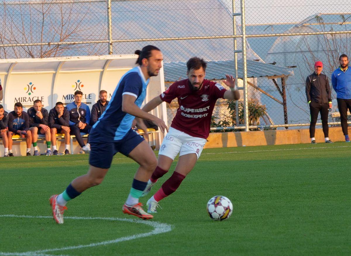 Rapidul lui Mutu, chinuit de o echipă din liga a treia » Emmers i-a salvat pe giuleșteni de un rezultat rușinos