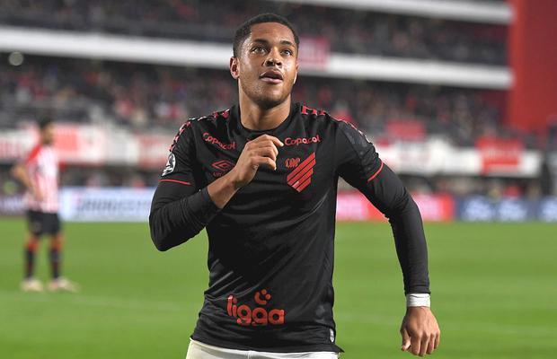 Barcelona vrea să repete modelul lui Real Madrid » A pus ochii pe un puști de 17 ani din Brazilia!