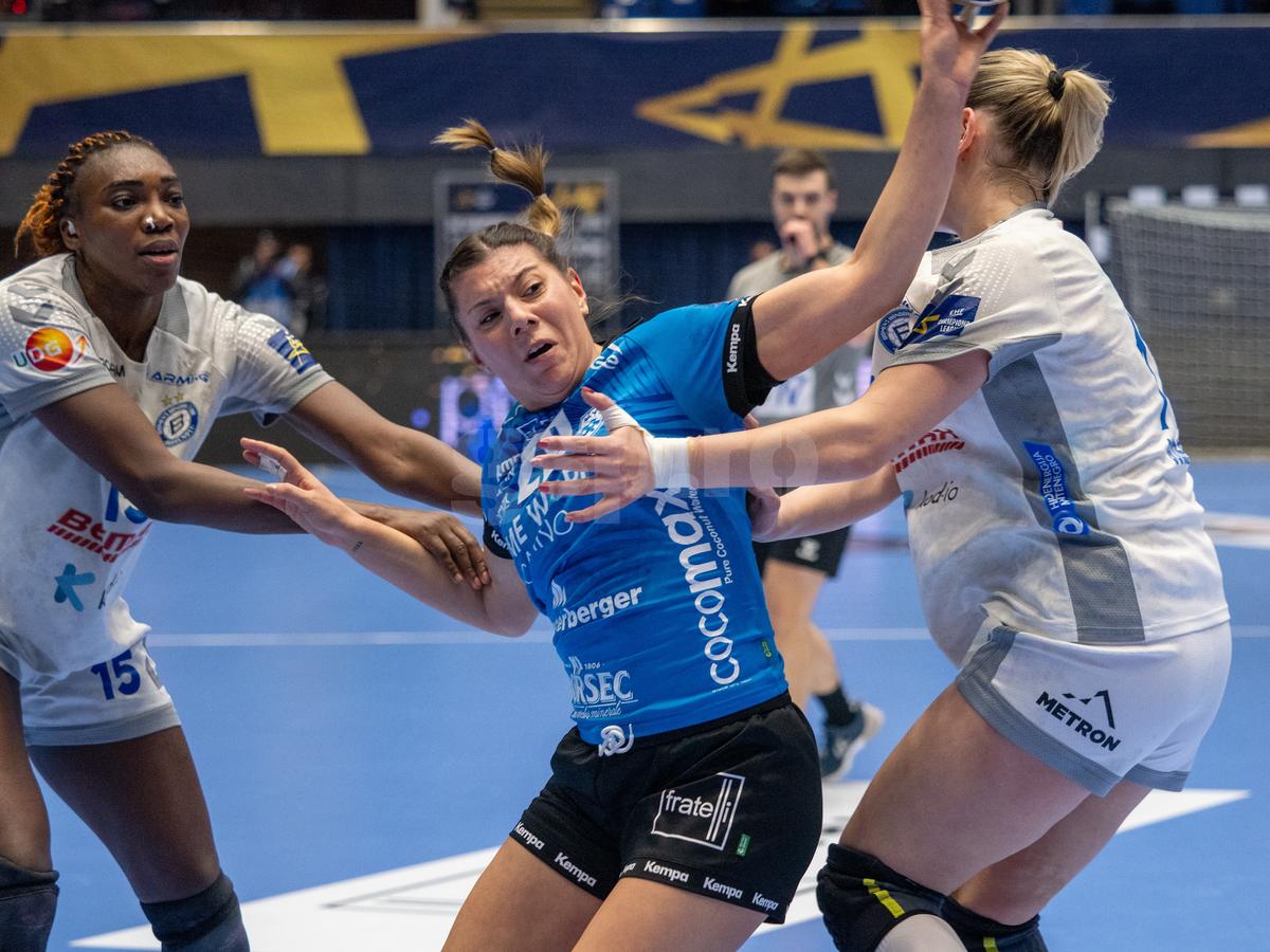 CSM București a zdrobit-o pe Buducnost » Cel mai mare scor din istoria „tigroaicelor” în Liga Campionilor!