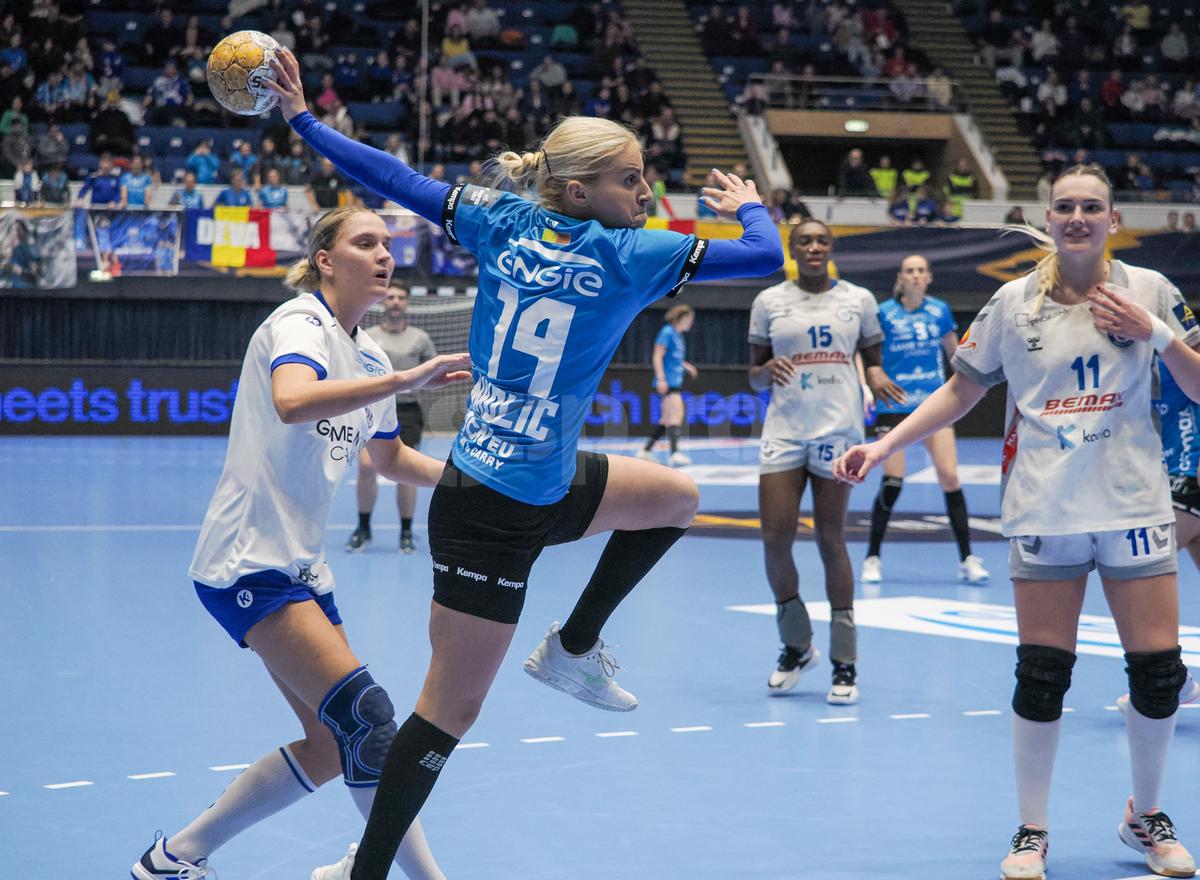 CSM București a zdrobit-o pe Buducnost » Cel mai mare scor din istoria „tigroaicelor” în Liga Campionilor!
