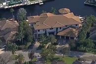 „Am câștigat 25 de milioane” » Cât au ajuns să coste casele în cartierul din Miami în care s-a mutat Messi + Cum arată vila argentinianului