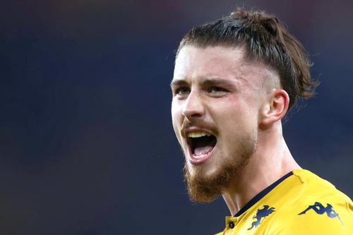 Radu Drăgușin a jucat 1.710 minute la Genoa în acest sezon de Serie A. Integralist! Foto: Imago