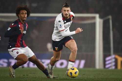 Radu Drăgușin, în ultima partidă jucată de Genoa, 1-1 în deplasare cu Bologna Foto: Imago