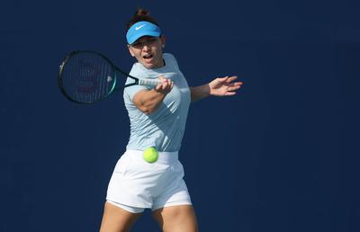 Când va avea loc duelul dintre Simona Halep și Lucia Bronzetti de la Transylvania Open » Programul româncelor în ziua a doua a competiției