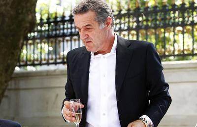 A povestit în Turcia cum l-a uluit pe Gigi Becali: „Stați liniștit, nea Gigi, sunt bun, oricum o să joc!”