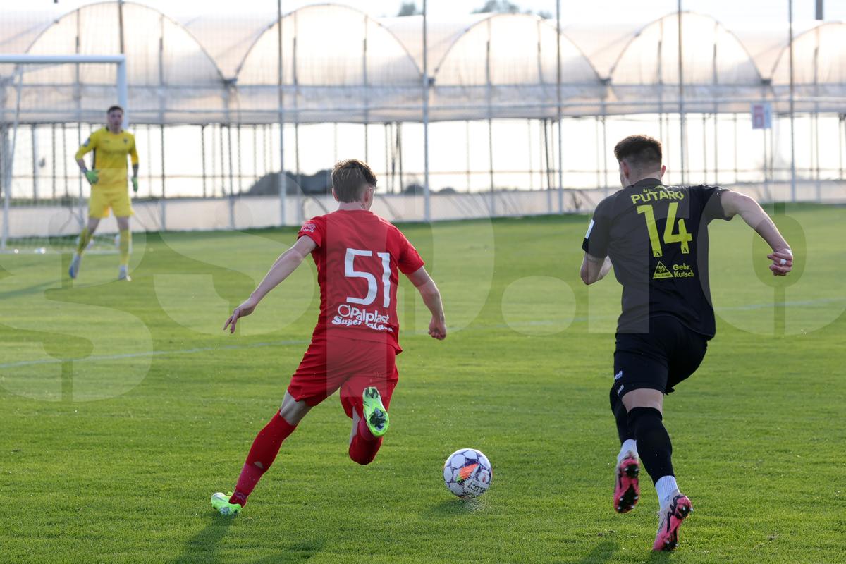 Hermannstadt, victorie sub ochii lui Mircea Lucescu » Selecționerul s-a pozat cu fanii turci