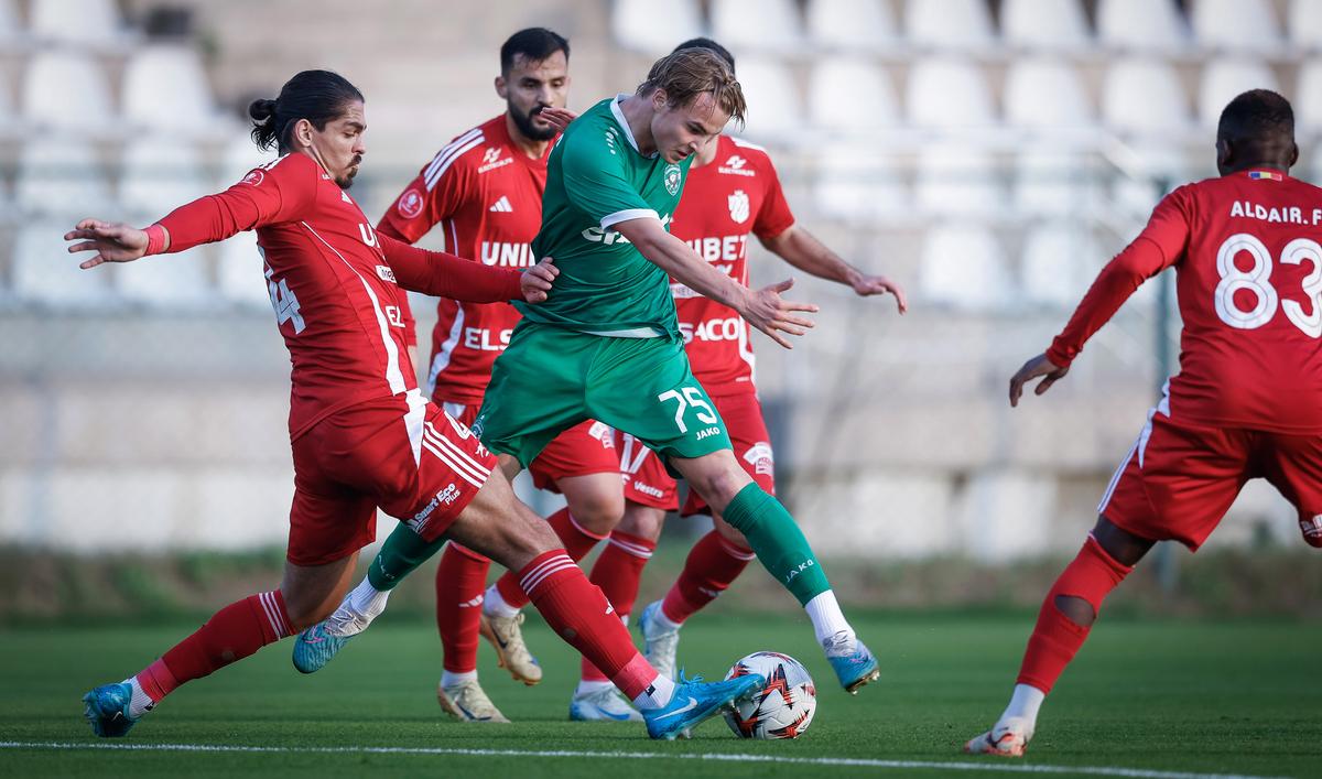 1-1 pentru Leo Grozavu la debut contra unui adversar de grupele Europa League! Hervin Ongenda, declarația zilei: „Nu regret că l-am refuzat pe Becali”