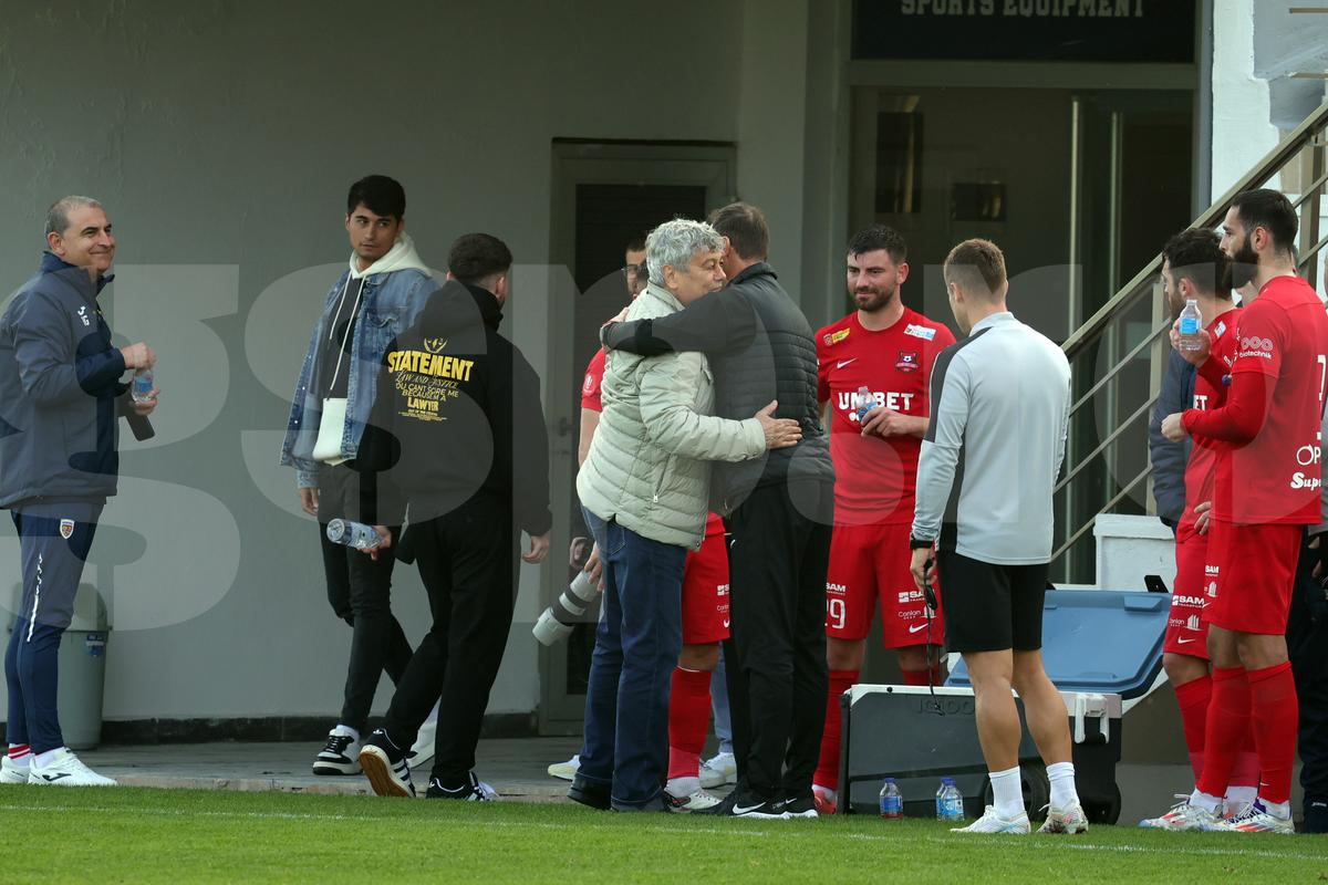 Hermannstadt, victorie sub ochii lui Mircea Lucescu » Selecționerul s-a pozat cu fanii turci