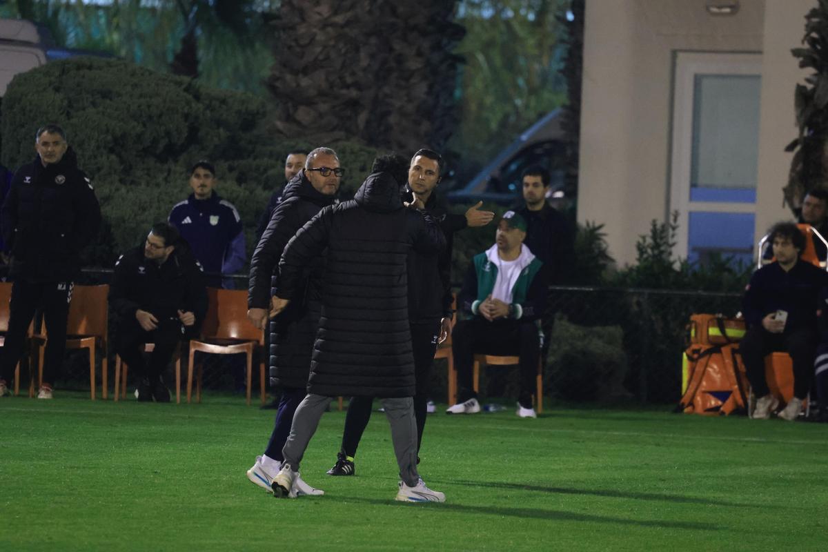 Scandal pe teren în Craiova - Konyaspor
