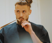 Radu Drăgușin a deschis ușile casei sale / foto: YouTube Tottenham Hotspur