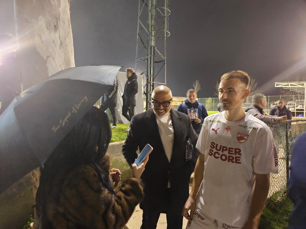 7 detalii de la amicalul lui Dinamo cu Young Boys: prezențe surpriză și experimentul lui Zeljko Kopic » De ce și-au modificat „câinii” echipamentul